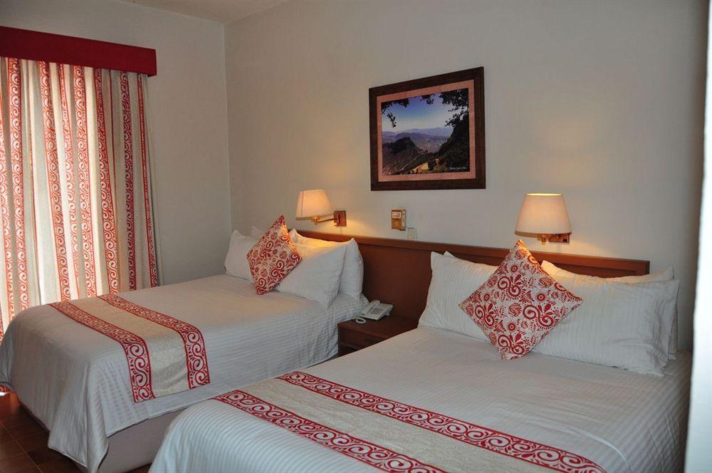 Mision Jalpan Hotell Exteriör bild