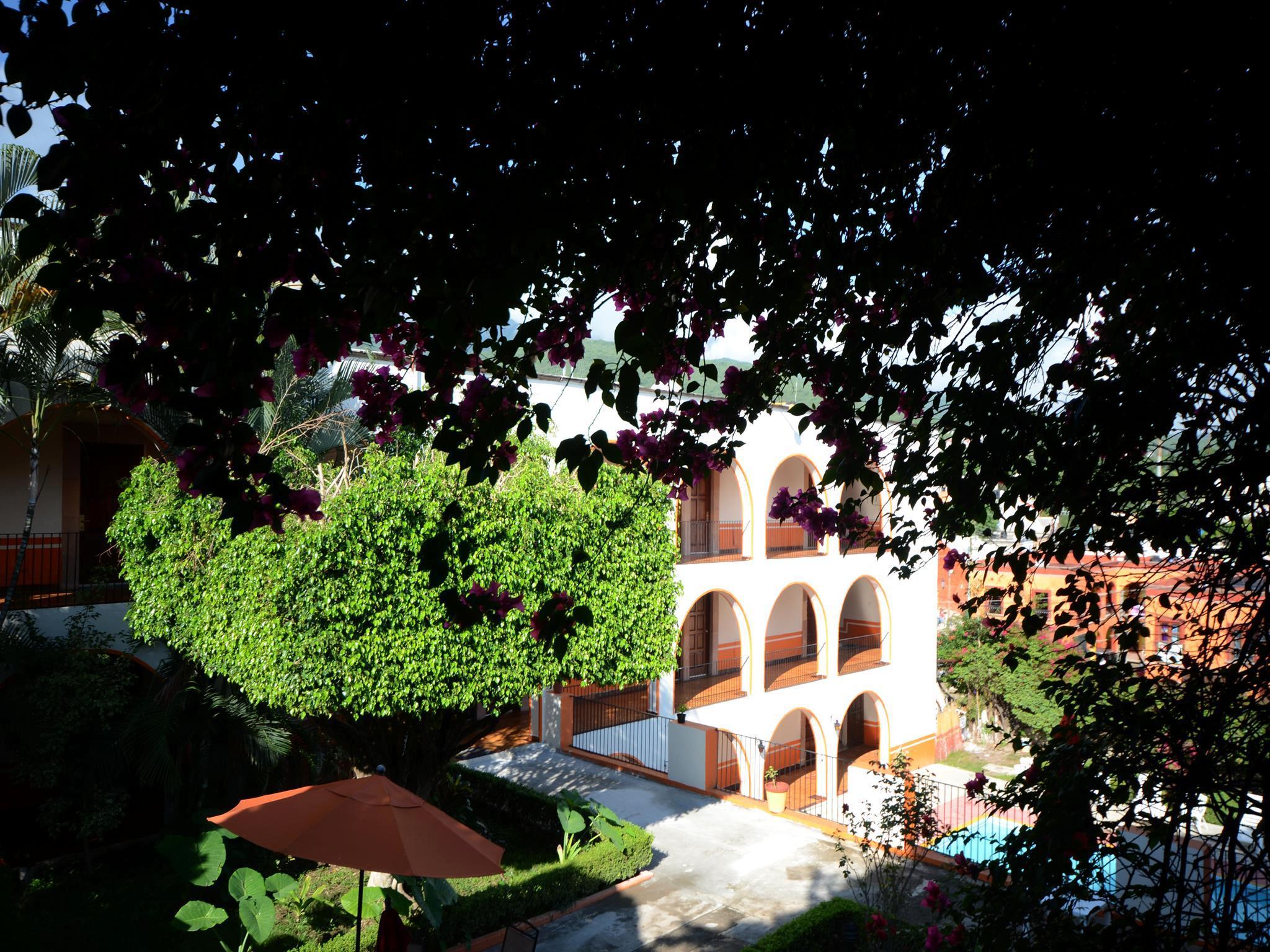 Mision Jalpan Hotell Exteriör bild