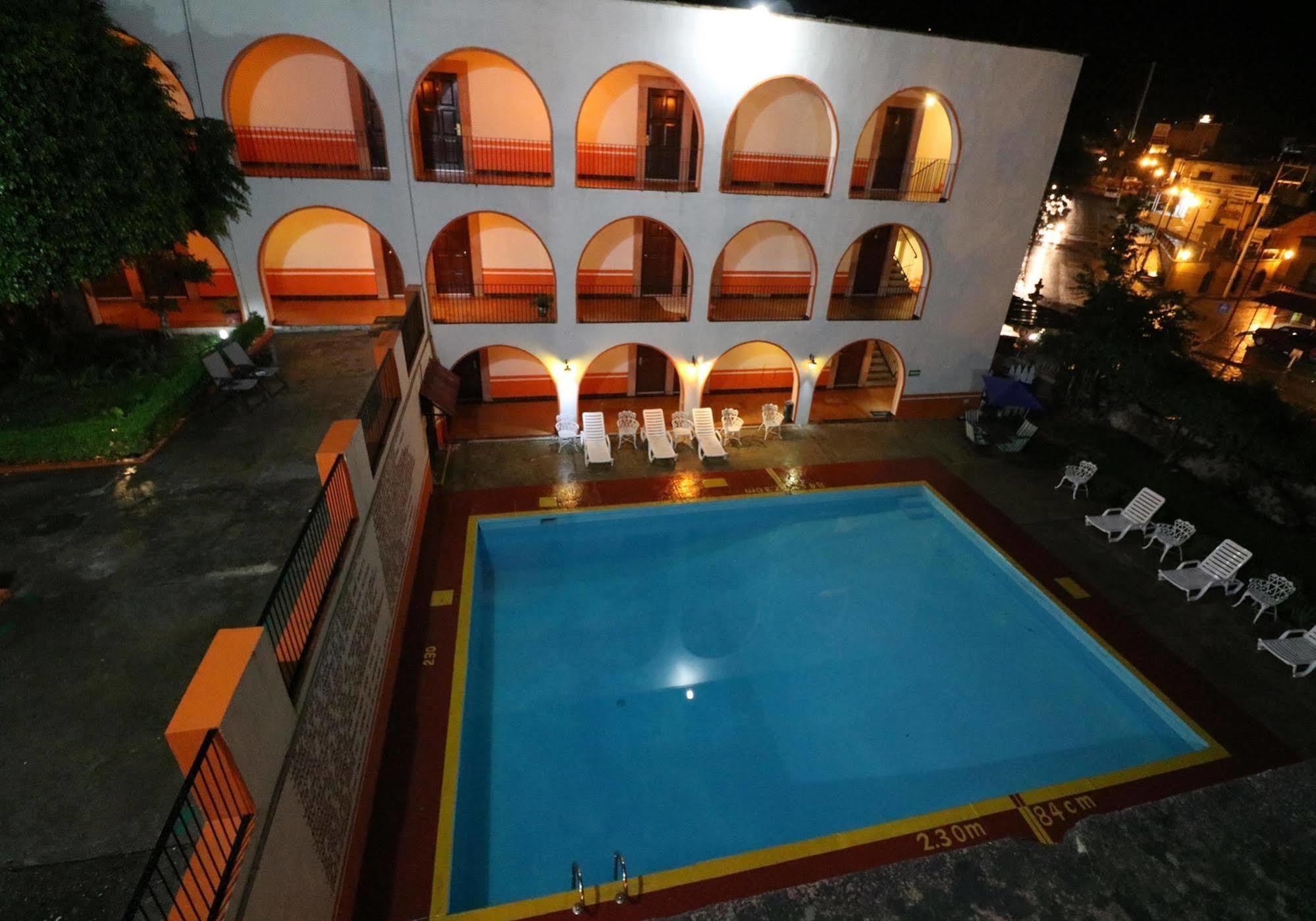 Mision Jalpan Hotell Exteriör bild